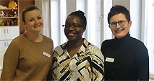 MGH-Sprachcafé: Afro Dance - Mumba Bulaya Lucille (Mitte) wird den Besuchern im nächsten MGH-Sprachcafé afrikanische Tanzschritte näher bringen. (Foto: MGH)