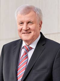Bundesinnenminister Horst Seehofer gratuliert zum 10jährigen Jubiläum des Mehrgenerationenhauses Haßfurt
