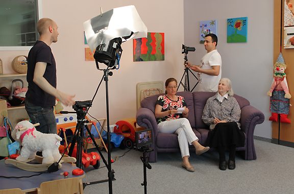 Filmteam zu Besuch im MGH Filmteam zu Besuch im MGH