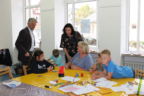 FerienKUNSTwoche 2017 - MdB Dorothee Bär und MdL Steffen Vogel zu Besuch FerienKUNSTwoche 2017