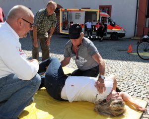 Ein Plus in Erster Hilfe: Neues  Kursmodul für die "Generation 50+"